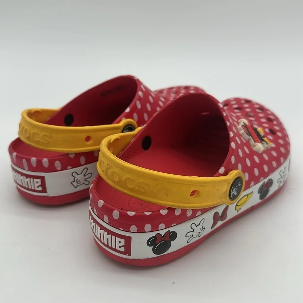 CROCS vibrant clogs